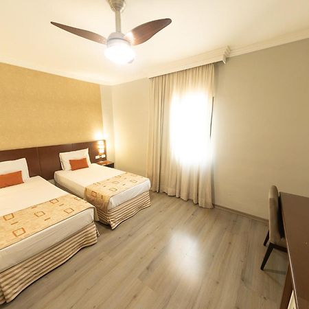 Class Hotel Guaxupé 外观 照片