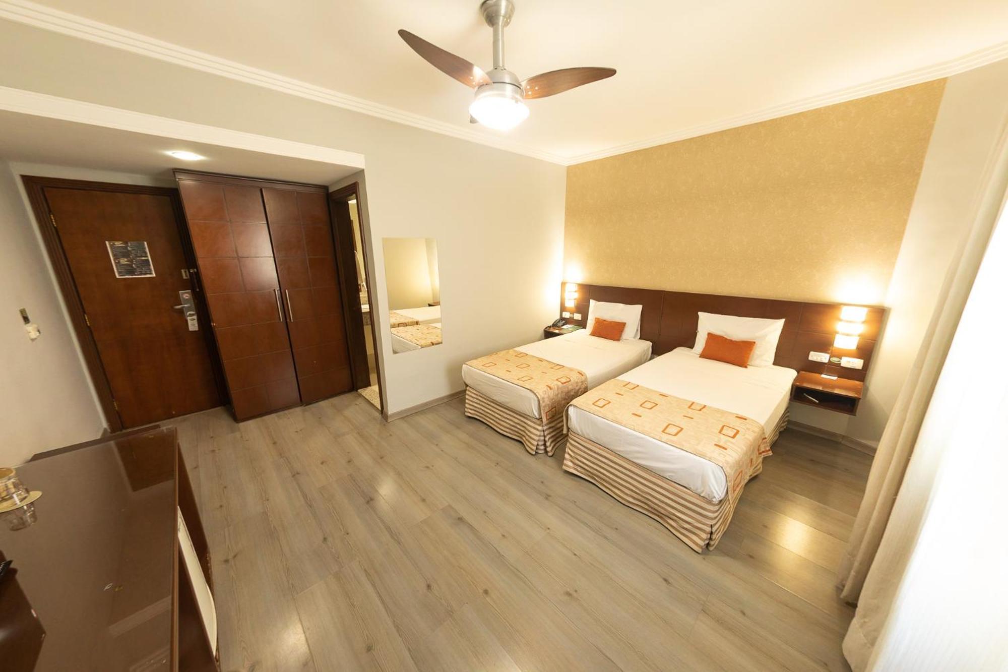 Class Hotel Guaxupé 外观 照片